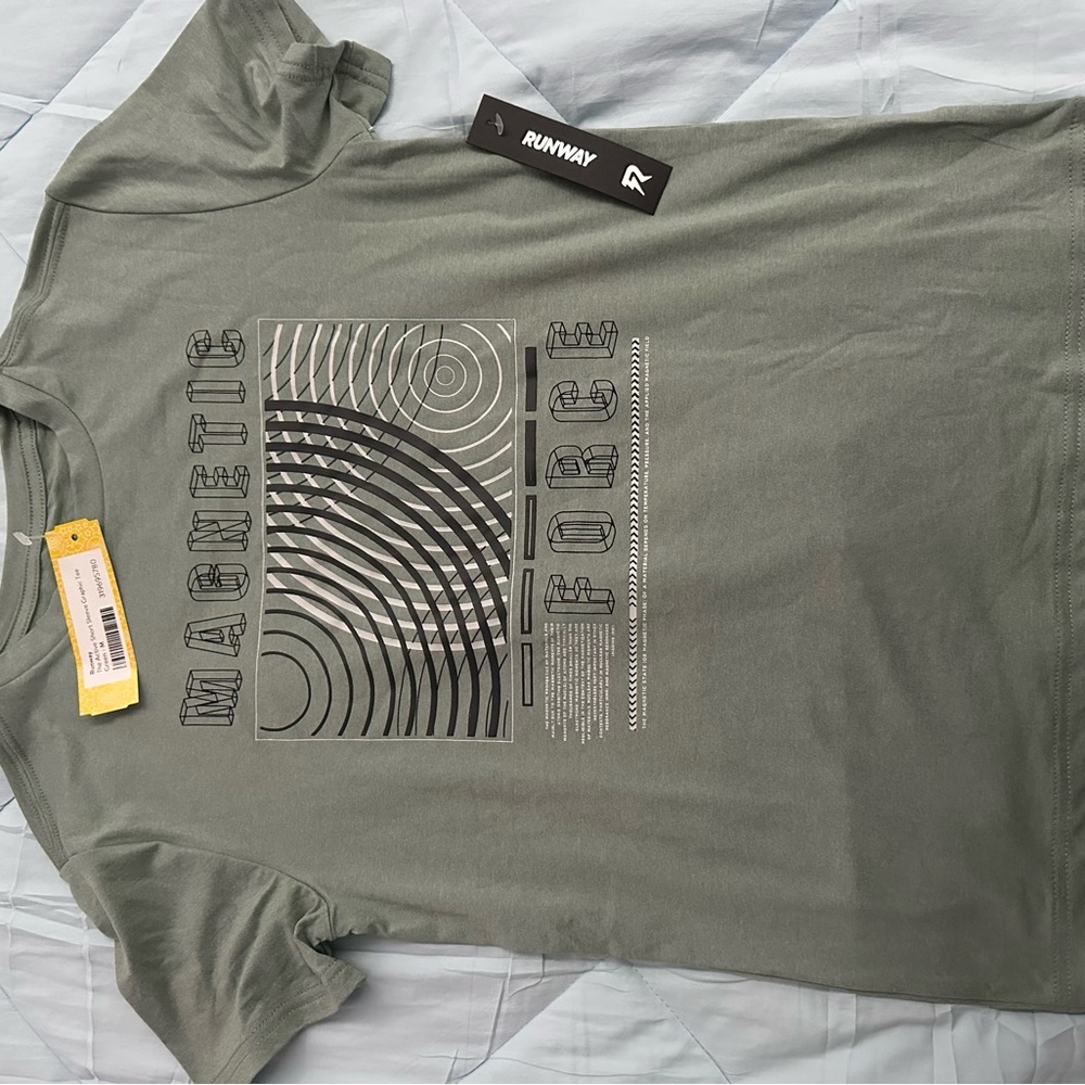 Runway Kids Magnetic Force Graphic Tee - Green